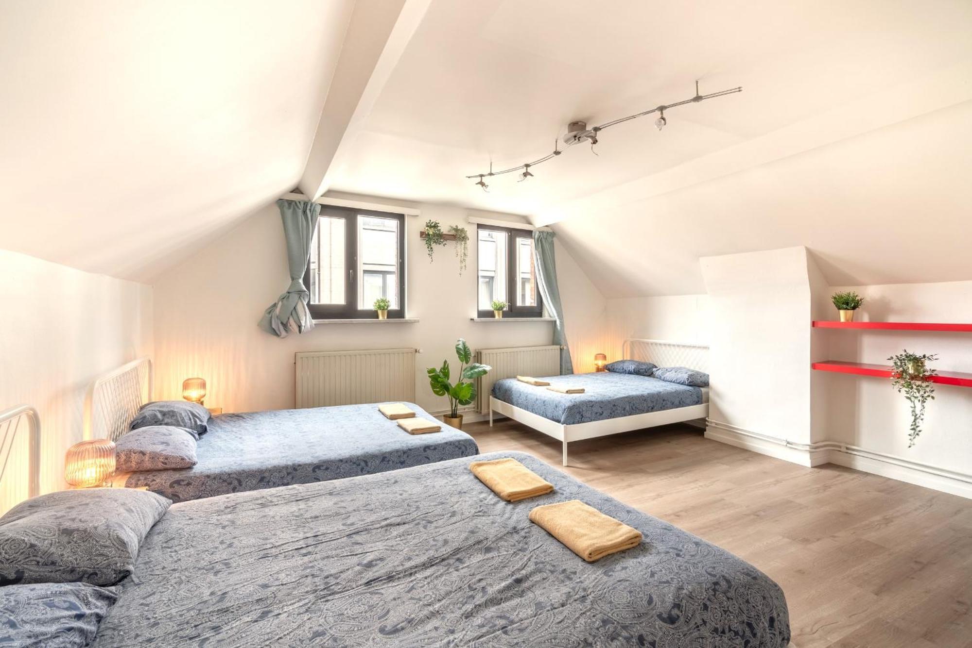 Authentic Apartments In The Center Of Antwerp Exterior photo