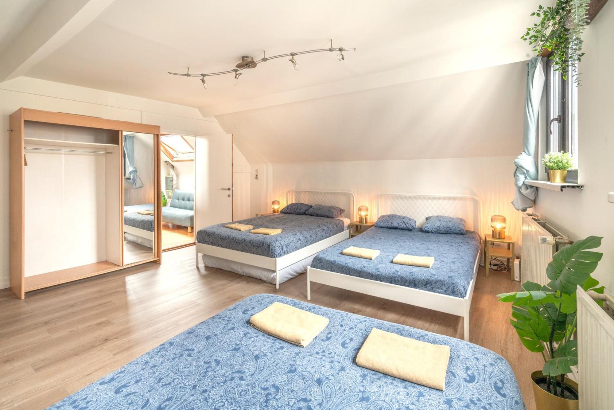Authentic Apartments In The Center Of Antwerp Exterior photo
