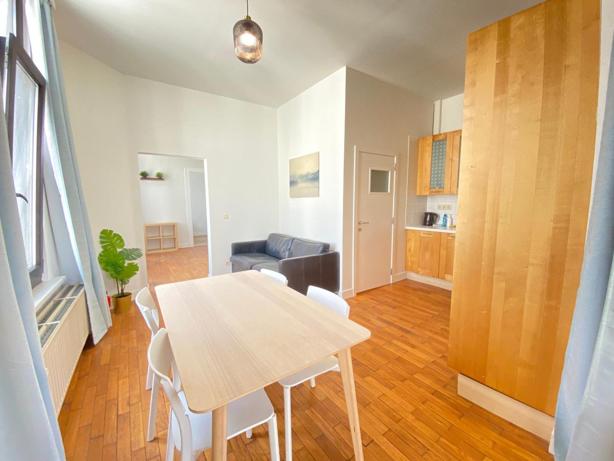 Authentic Apartments In The Center Of Antwerp Exterior photo